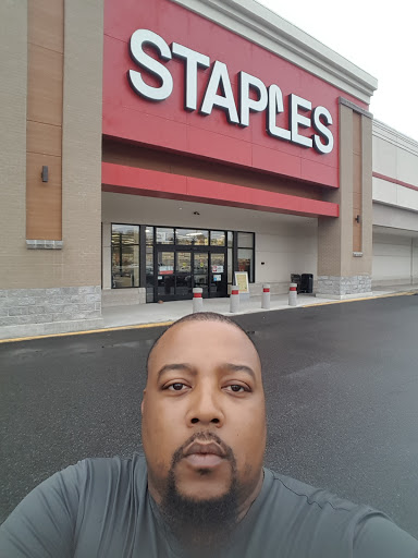 Office Supply Store «Staples», reviews and photos, 265 Eastchester Dr #109, High Point, NC 27262, USA