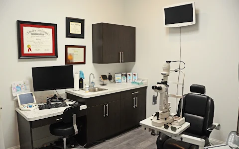 Crown Point Eye Care image