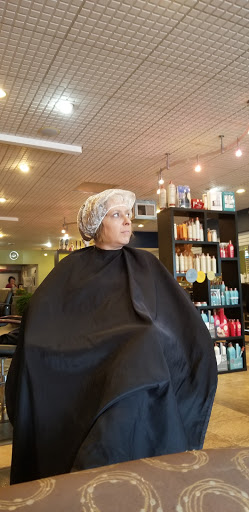 Hair Salon «Heads Up Hair Salon», reviews and photos, 7636 S Westnedge Ave, Portage, MI 49002, USA