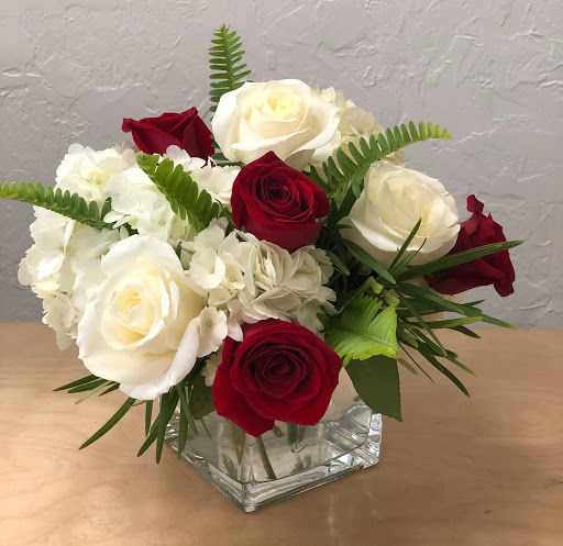 Florist «Hobby Hill Florist Inc», reviews and photos, 541 N Ridgewood Dr, Sebring, FL 33870, USA