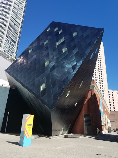 Gym «Equinox Sports Club San Francisco», reviews and photos, 747 Market St, San Francisco, CA 94103, USA