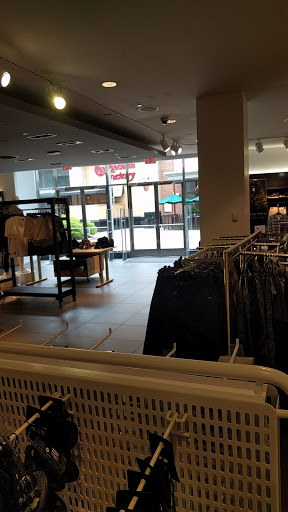 Clothing Store «H&M», reviews and photos, 1620 Cumberland Mall, Atlanta, GA 30339, USA