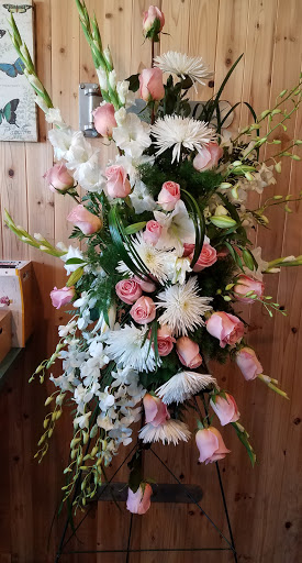 Florist «Mums the Word-A Florist», reviews and photos, 1175 N Berkeley Ave, Fullerton, CA 92832, USA