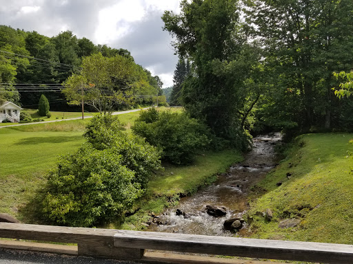 Discount Store «Dollar General», reviews and photos, 767 Main St E, Banner Elk, NC 28604, USA
