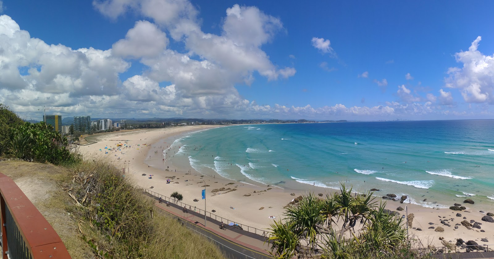 Foto di Kirra Beach - luogo popolare tra gli intenditori del relax