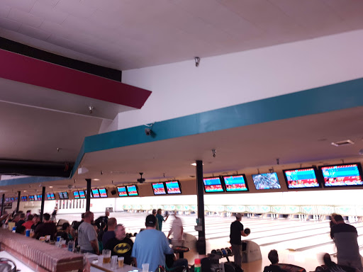 Bowling Alley «Westside Lanes», reviews and photos, 2010 Harrison Ave NW, Olympia, WA 98502, USA