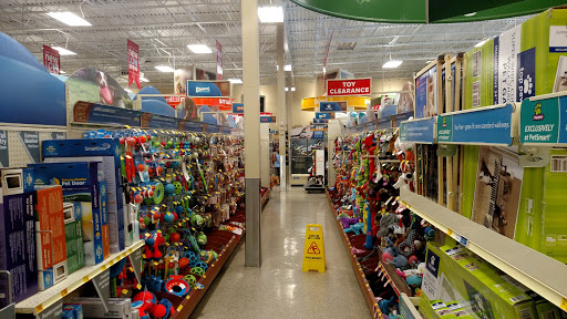 Pet Supply Store «PetSmart», reviews and photos, 2801 Pine Lake Rd, Lincoln, NE 68516, USA