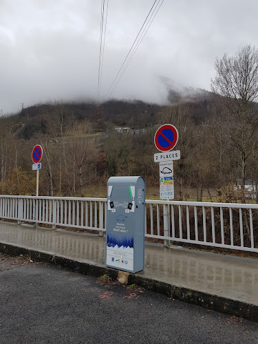 Borne de recharge de véhicules électriques SDE Haute-Pyrénées Charging Station Saint-Lary-Soulan