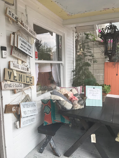 Tobacco Shop «Green House Smoke Shop», reviews and photos, 1428 Abbot Kinney Blvd, Venice, CA 90291, USA