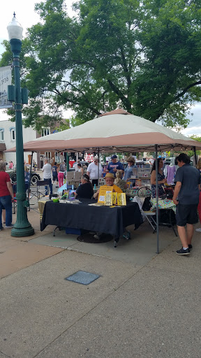 Used Book Store «Paperbacks Plus Book Store», reviews and photos, 2539 7th Ave E, St Paul, MN 55109, USA