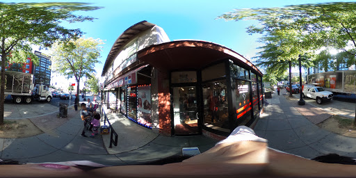 Barber Shop «Diamond District Barber Shop», reviews and photos, 3929 Georgia Ave NW, Washington, DC 20011, USA