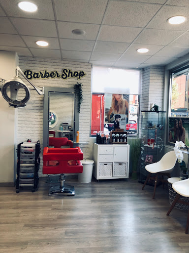 Salón de Peluquería y Beauty Artix en Valladolid, Valladolid