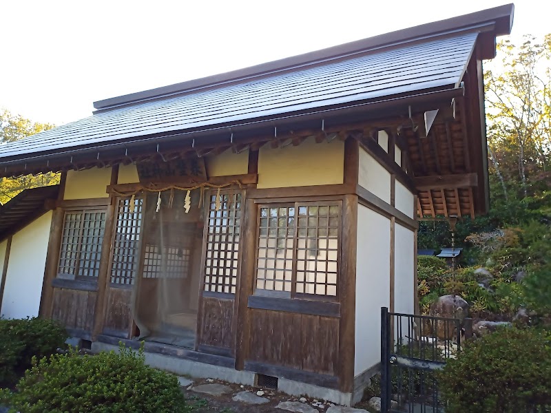 春埜山神社