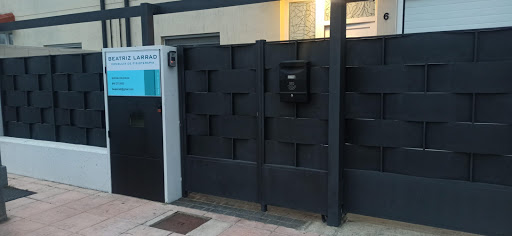 Beatriz Larrad,  Consulta de Fisioterapia en Fontellas, Pamplona