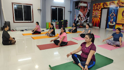 MUDRA FITNESS CENTRE - Ganesh Mandap Chowk, Mahaveer Nagar, Jharapada, Bhubaneswar, Odisha 751006, India