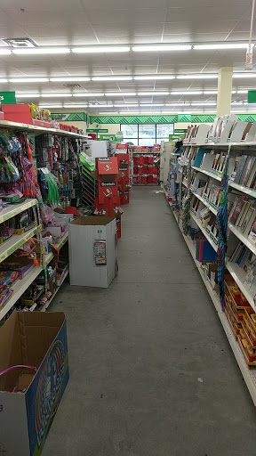 Dollar Store «Dollar Tree», reviews and photos, 294 N Broadway Ste 4, Salem, NH 03079, USA