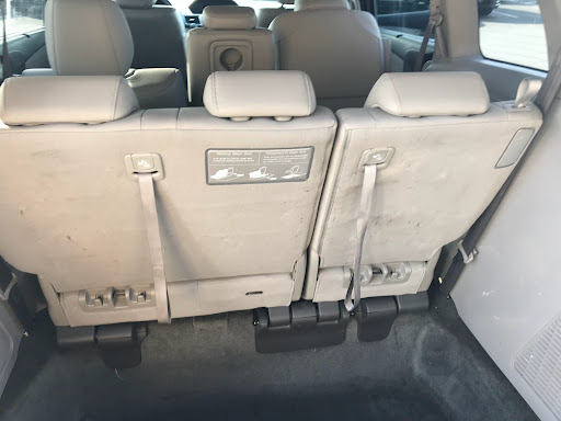 Used Car Dealer «Beaverton Car Company», reviews and photos, 10680 SW Canyon Rd, Beaverton, OR 97005, USA