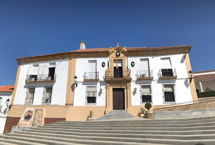 Ayuntamiento de Fuente Obejuna Pl. Lope de Vega, 14297 Fuente Obejuna, Córdoba, España