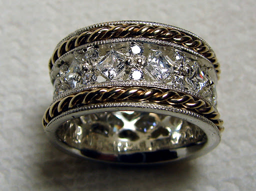 Design «Jjanusz Custom Jewelry Design», reviews and photos, 2500 W Higgins Rd, Hoffman Estates, IL 60169, USA