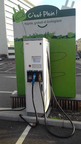 Borne de recharge de véhicules électriques Lidl Station de recharge Freyming-Merlebach