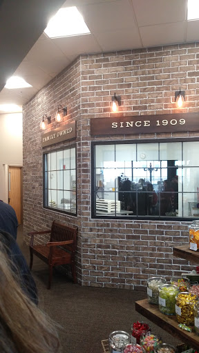 Chocolate Shop «Abdallah Candies and Gifts», reviews and photos, 6075 147th St W, Apple Valley, MN 55124, USA