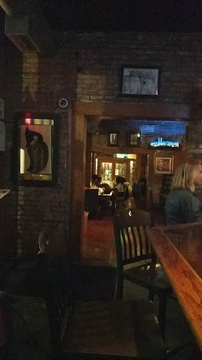 Manhattan's Pub 'n Cheer