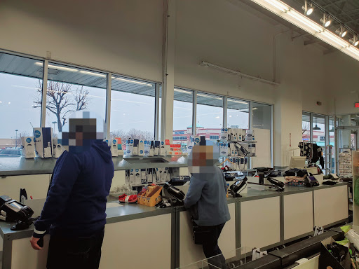 Clothing Store «Old Navy», reviews and photos, 485 River Rd, Edgewater, NJ 07020, USA