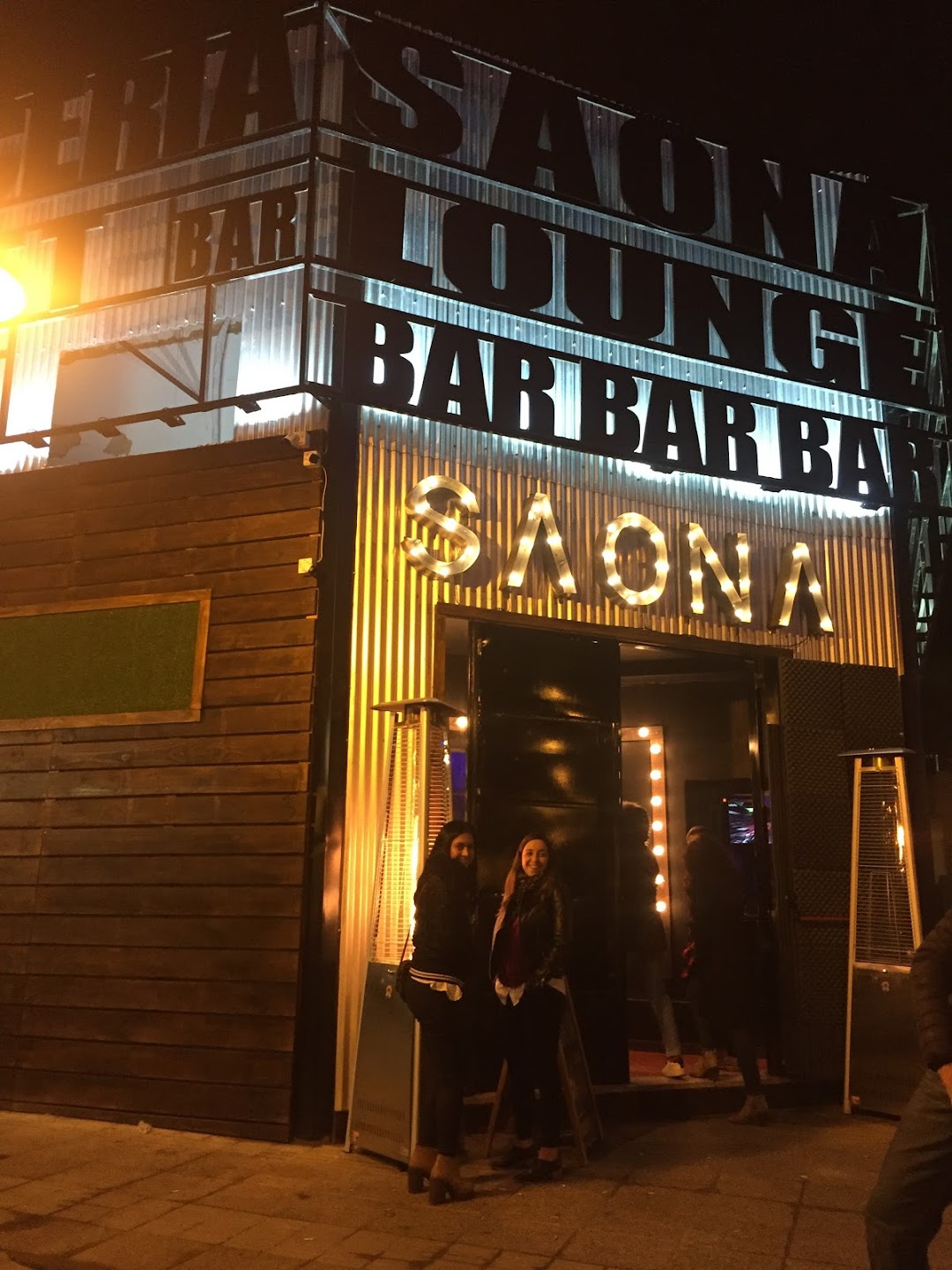 Saona Lounge Bar