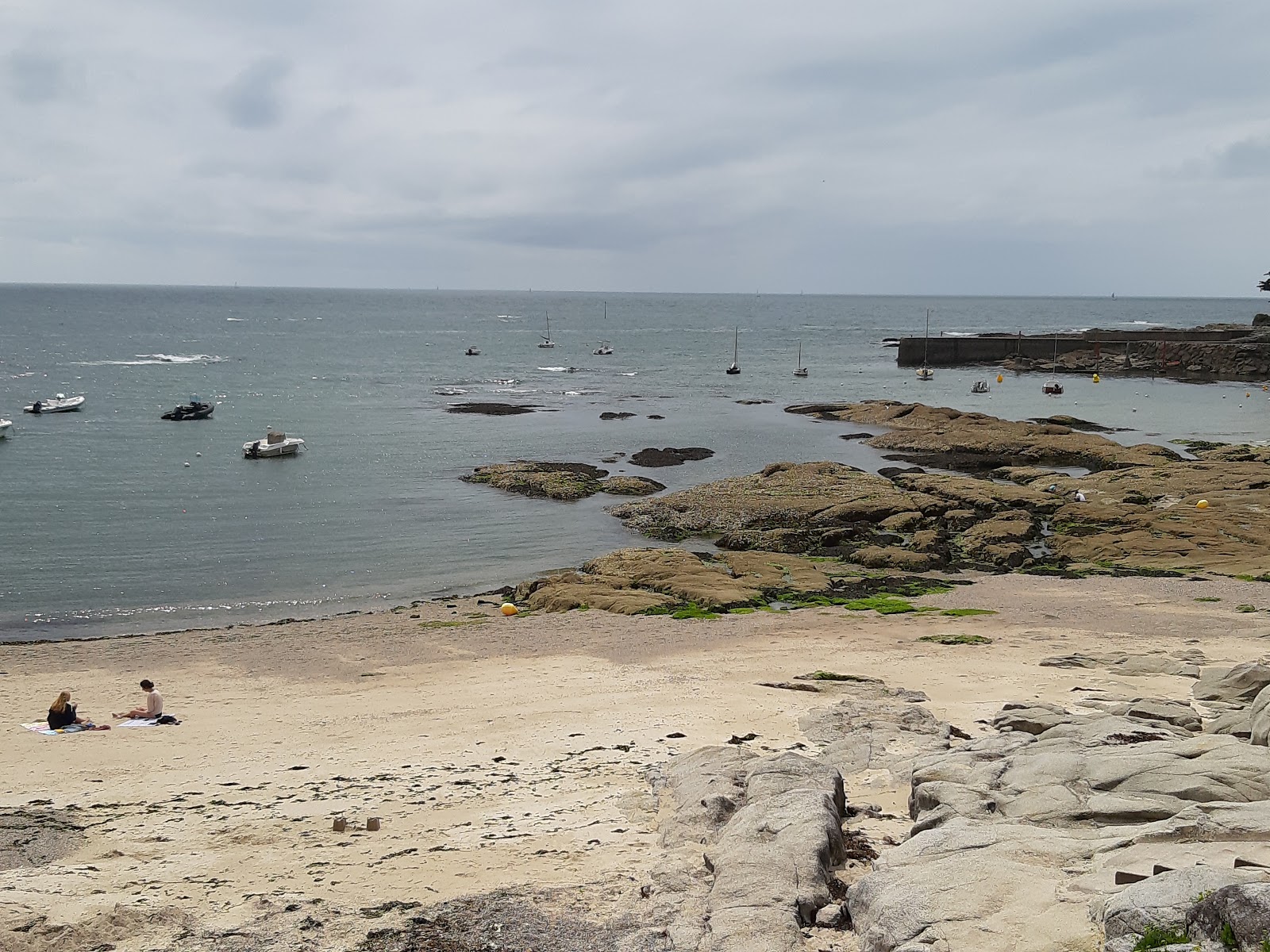 Photo de Plage du Poulaire avec un niveau de propreté de très propre