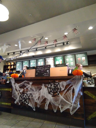 Coffee Shop «Starbucks», reviews and photos, 8869 Brecksville Rd, Brecksville, OH 44141, USA