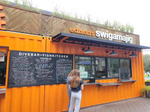 Shopping Mall «Channelside Bay Plaza», reviews and photos, 615 Channelside Dr #117, Tampa, FL 33602, USA