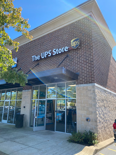 Shipping and Mailing Service «The UPS Store», reviews and photos, 1050 Glenbrook Way #480, Hendersonville, TN 37075, USA