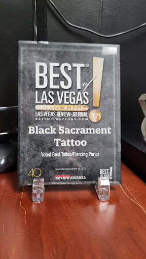 Explore hand name tattoo ideas, creative tattoo ideas in Las Vegas, available at Black Sacrament Tattoo