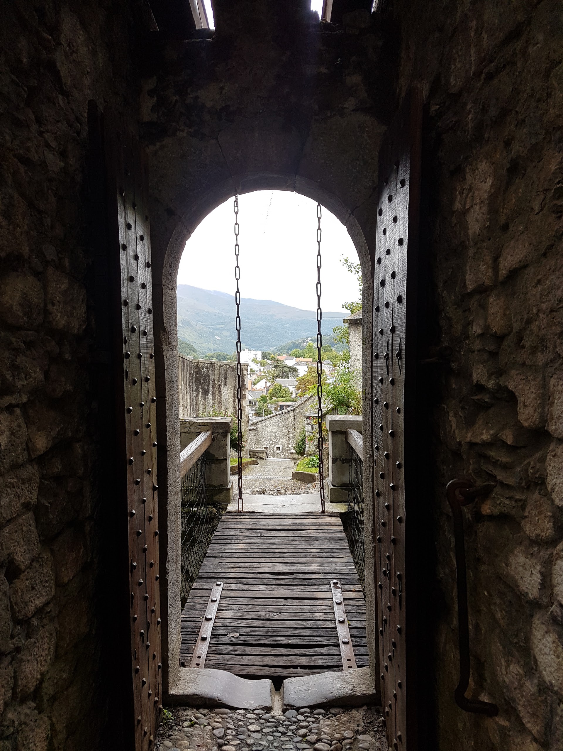 Photo n° 3 de l'avis de Jhay. fait le 18/09/2017 à 08:04