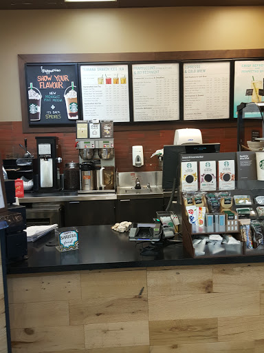 Supermarket «Hy-Vee», reviews and photos, 207 NE Englewood Rd, Kansas City, MO 64118, USA