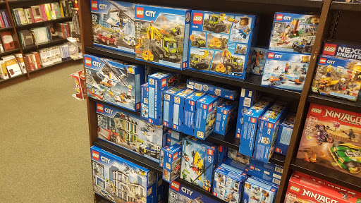 Book Store «Barnes & Noble», reviews and photos, 540 Ed Noble Pkwy, Norman, OK 73072, USA