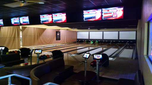 Bowling Alley «Sunshine Bowling Center», reviews and photos, 595 E International Speedway Blvd, DeLand, FL 32724, USA