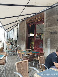 Atmosphère du Restaurant La Fourmi Toquée à Largentière - n°1