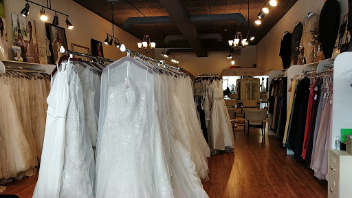 Bridal Shop «Bridal Boutique», reviews and photos, 412 E 6th St, Des Moines, IA 50309, USA