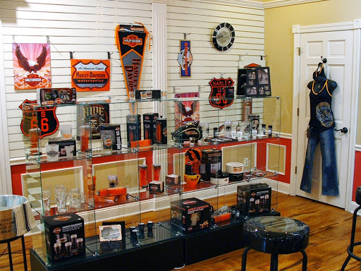 Harley-Davidson Dealer «South East Harley-Davidson», reviews and photos, 23105 Aurora Rd, Bedford Heights, OH 44146, USA