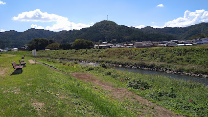 野間川芳田公園