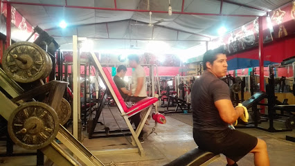 Sparta Gym - JR3X+33M, C. Lanza, Cochabamba, Bolivia
