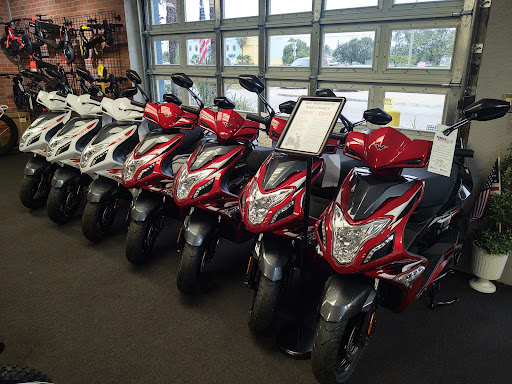 Motor Scooter Dealer «Power & Play Motorsports - SCOOTERS - GO-KARTS -ATVS», reviews and photos, 550 N Flagler Ave, Pompano Beach, FL 33060, USA
