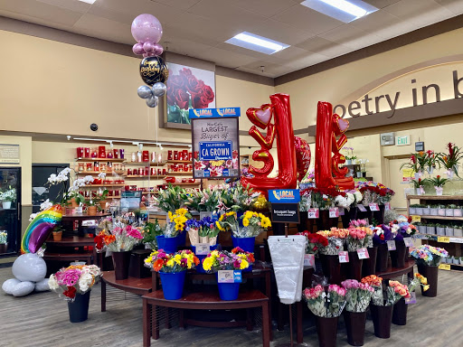 Grocery Store «Safeway», reviews and photos, 16405 CA-116, Guerneville, CA 95446, USA