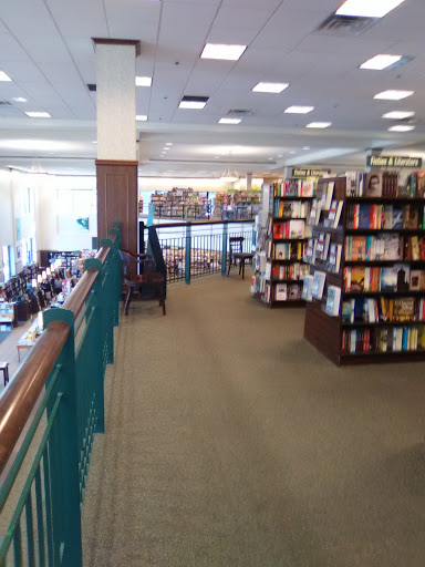 Book Store «Barnes & Noble», reviews and photos, 791 S Main St, Orange, CA 92868, USA