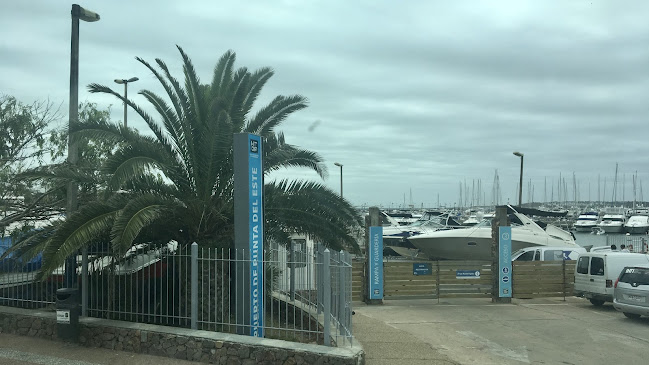 Opiniones de Parking Puerto de Punta del Este en Maldonado - Aparcamiento