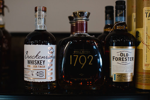 Wine Store «CRAFT - Wine, Beer & Spirits», reviews and photos, 1433 W Belmont Ave, Chicago, IL 60657, USA