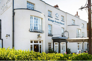 The Kings Arms Hotel - Hampton Court image