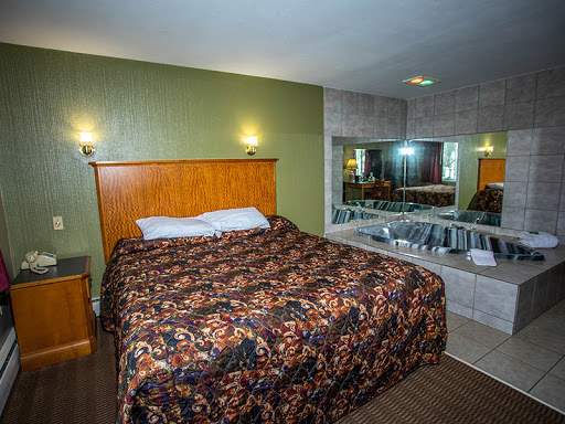 BUDGET INN Syracuse Airport image 5