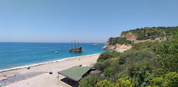 Dinek beach'in fotoğrafı imkanlar alanı